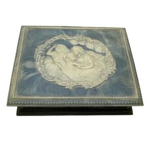 Incolay Vintage Jewelry Box Made of Incolay Stone Hand Crafted 10 x 8 x 2 1/2